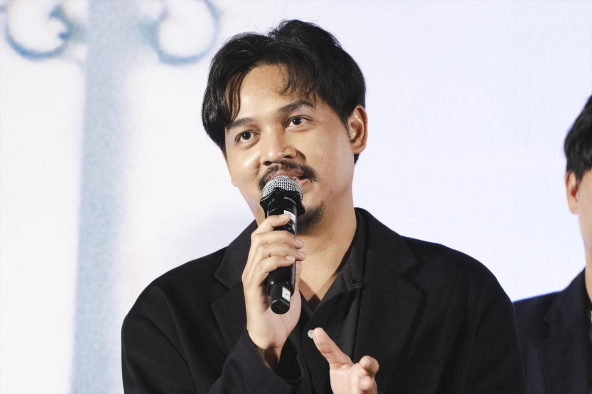Snow Man・向井康二「タイの作品に出るのが夢でした」と感慨　映画『（LOVE SONG）』バンコク・プレミアレポート