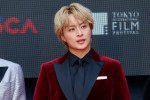 「第38回東京国際映画祭」オープニングレッドカーペットに登場したGENERATIONS・