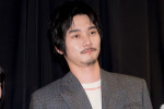 柳俊太郎、映画『消滅世界』完成披露上映会に登場