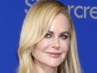 ニコール・キッドマンが離婚申請後初めてのイベントに来場　元気な姿を見せる