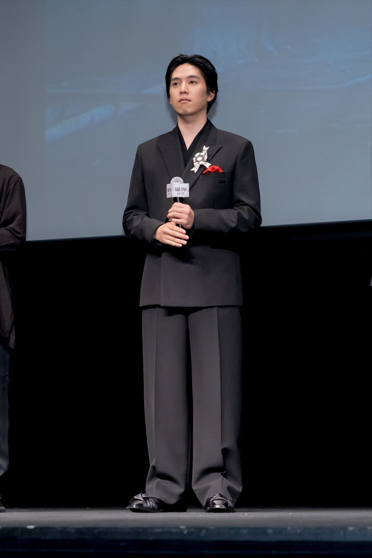 渡部篤郎、舞台挨拶で涙　佐藤二朗「いきなり泣き出すからびっくりしちゃった」