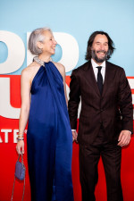 キアヌ・リーヴス＆アレクサンドラ・グラント、レッドカーペットに登場