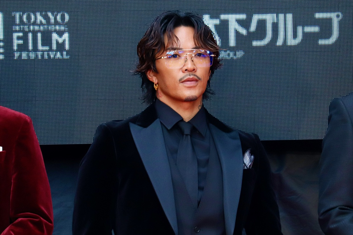 GENERATIONS、タキシード姿の6人がレッドカーペットに勢ぞろい!<第38回東京国際映画祭>