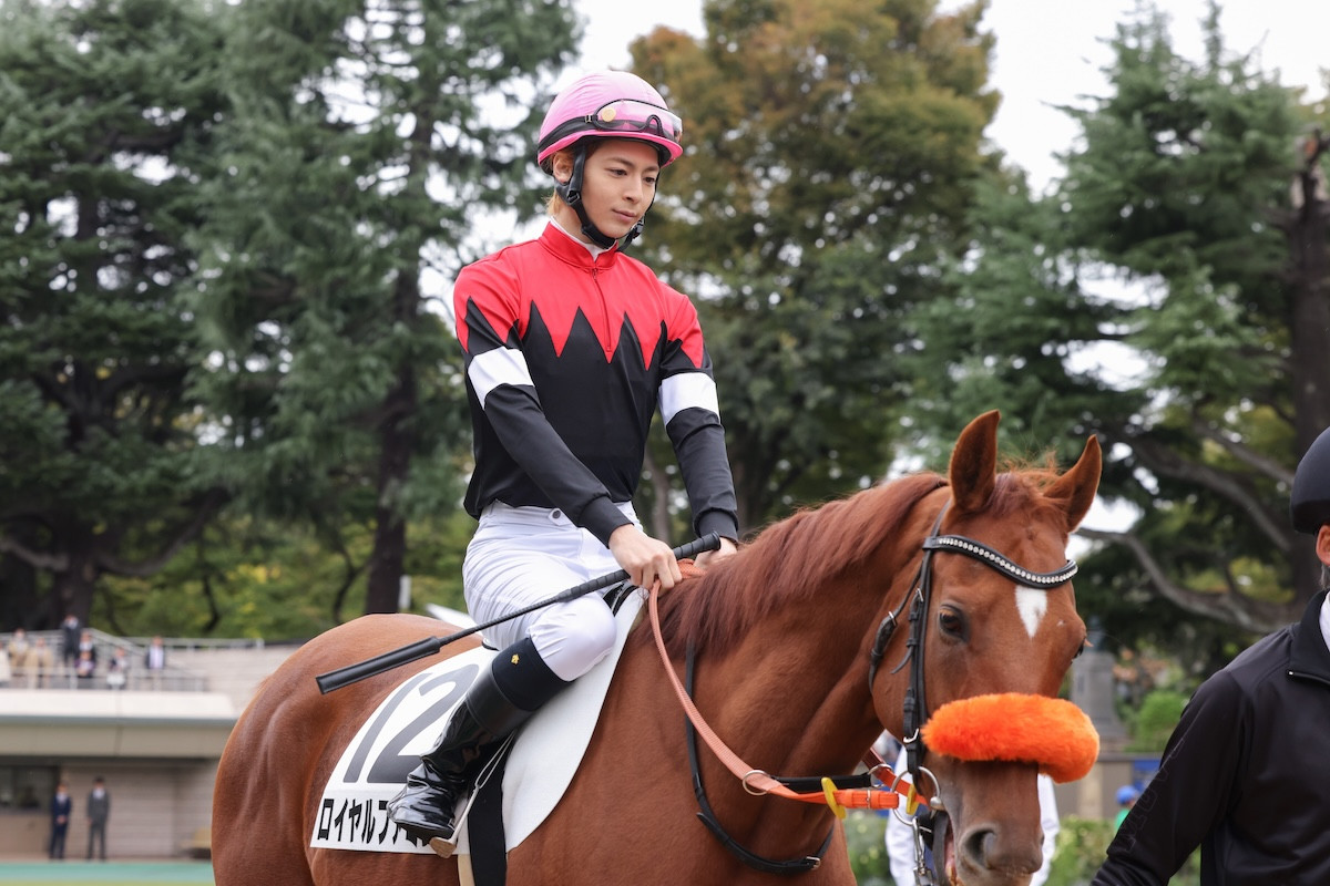 『ザ・ロイヤルファミリー』第7話 “栗須”妻夫木聡、“耕一”目黒蓮からの思いがけない提案に絶句