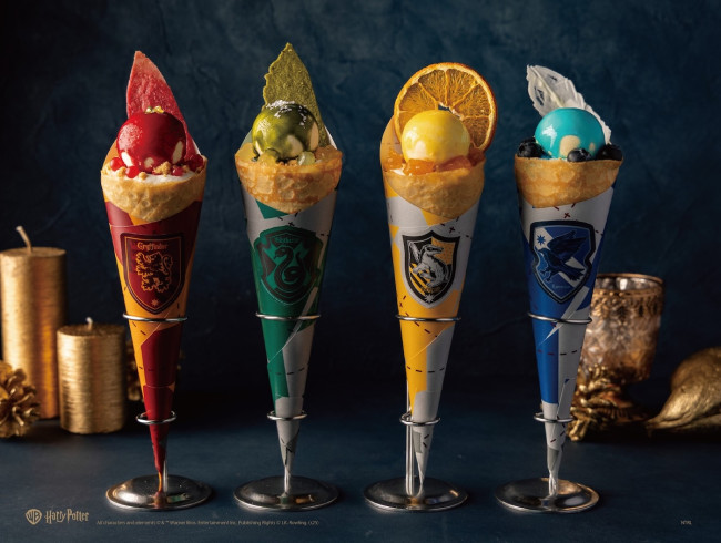 横浜に『ハリー・ポッター』の4寮をモチーフにしたクレープが登場！　オーナメントになる特典も用意
