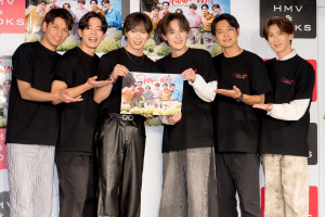 SHOW-WA、『SHOW-WAカレンダーブック2026』発売記念囲み取材会に登場