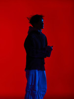 ドラマ『AKIBA LOST』ダブル主題歌を担当するがらり