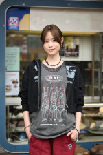 『探偵さん、リュック開いてますよ』に出演する高橋ひかる