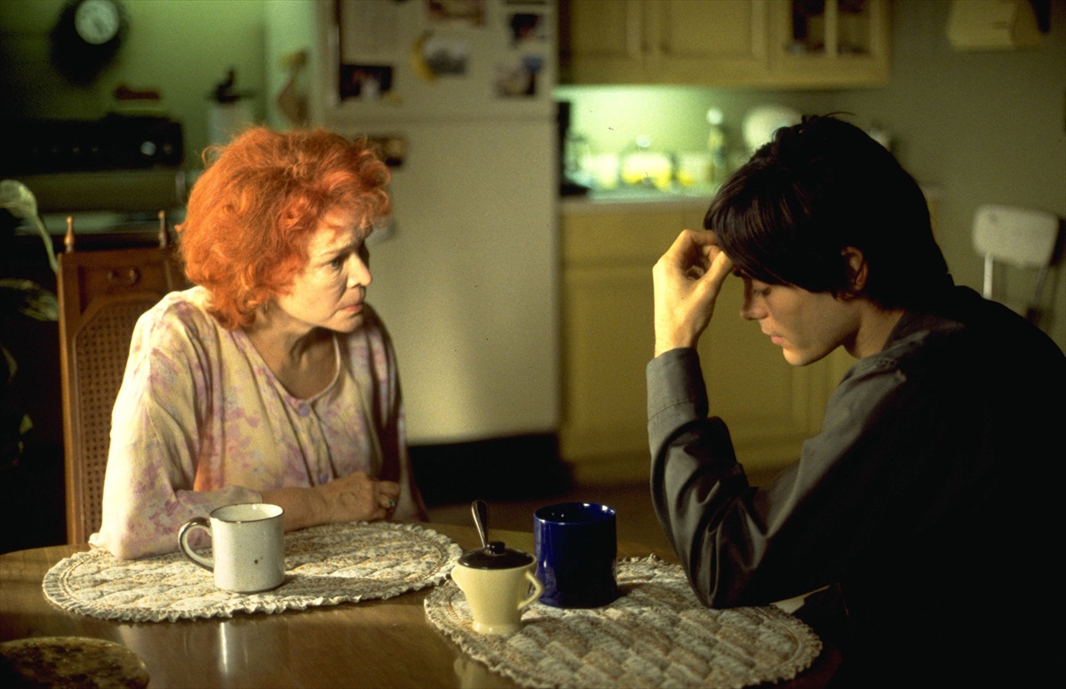 “落ち込む映画”1位『レクイエム・フォー・ドリーム 』が4Kで復活　妄想にすがる人々を写すシーン写真10点解禁