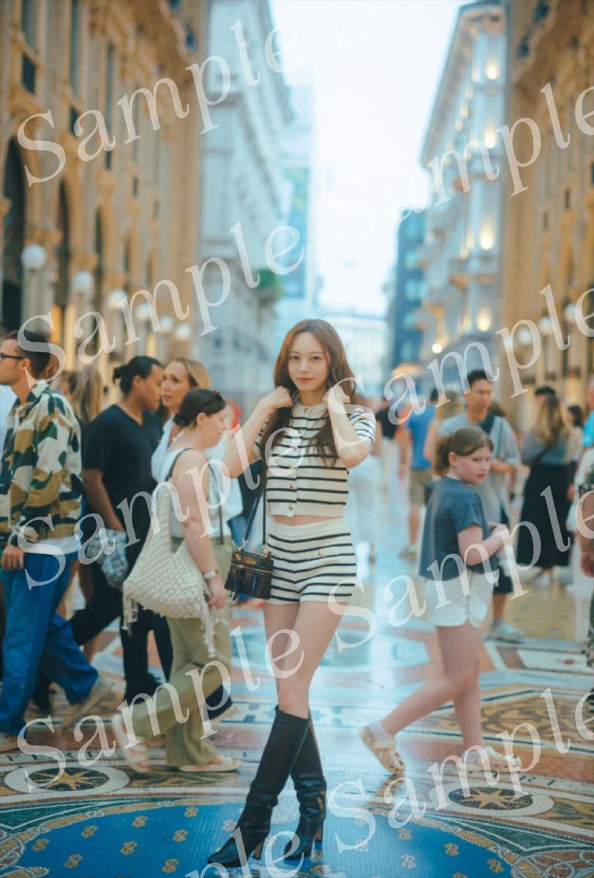 乃木坂46・梅澤美波「私のいろんな面を楽しんでもらえるはず」　2nd写真集書店特典ポスター3種＆ポストカード18種解禁