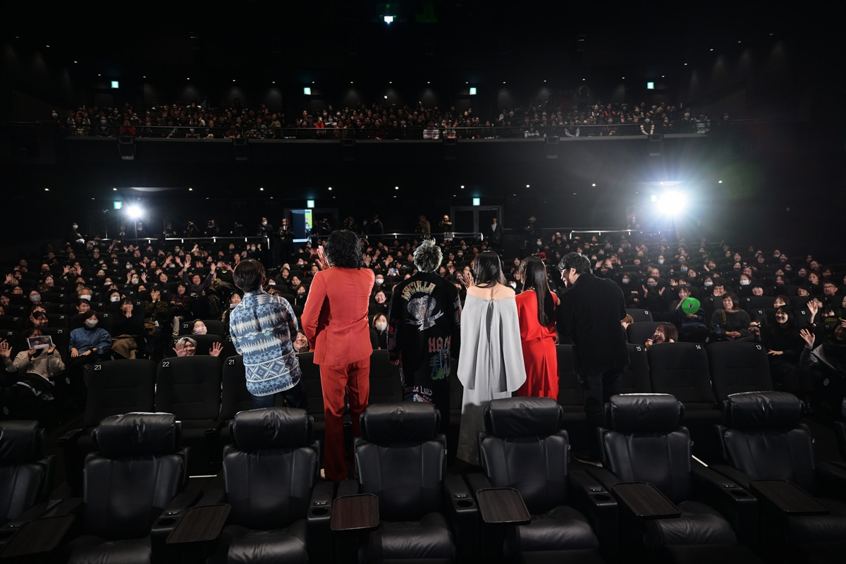 佐藤健、『るろ剣』キャストで再集合も唯一の未婚をいじられる　解散のワーナージャパンに感謝＆再会を熱望