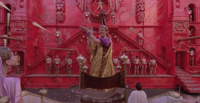 映画『カリギュラ 究極版』場面写真