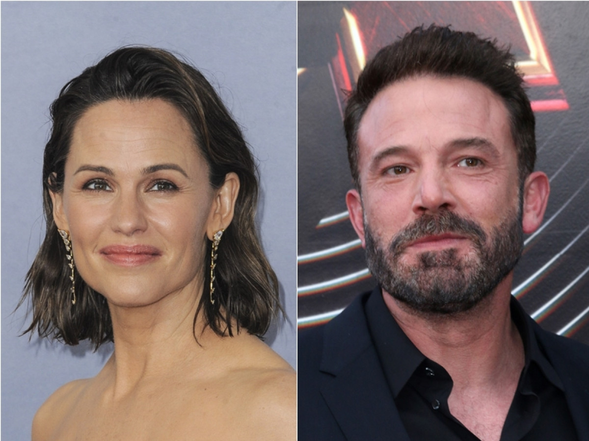 ジェニファー・ロペスと離婚のベン・アフレック、元妻の自宅で母＆子どもたちと感謝祭をお祝い