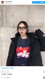 内田理央、珍しいミニスカショット　※「内田理央」インスタグラム