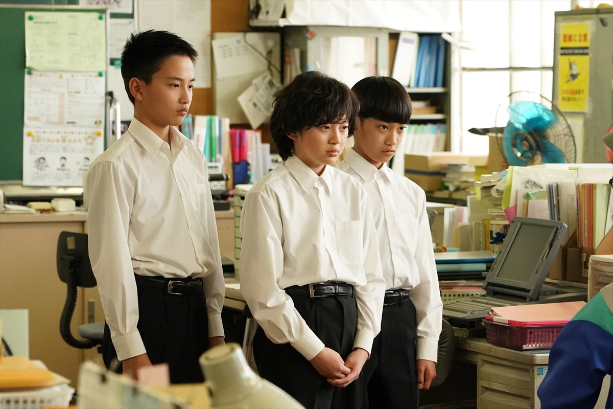 反町隆史×大森南朋×津田健次郎『ラムネモンキー』、300人超の応募から“中学生時代”の反町、大森、津田を演じる子役が決定