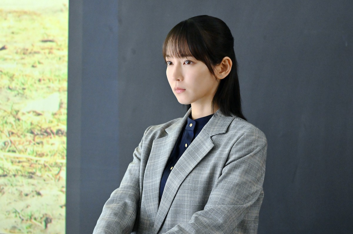 『御上先生』第2話　“御上”松坂桃李、“神崎”奥平大兼による不倫記事について生徒たちに討論させる