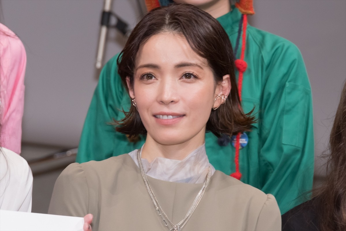 MAX・NANA＆知念里奈、沖縄アクターズスクール“完全復活”に「息子も入れて精神を鍛えたい」