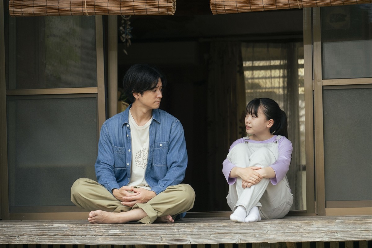 中島裕翔が中学生の娘を持つ父親を熱演！　『366日』“琉晴”の場面写真公開