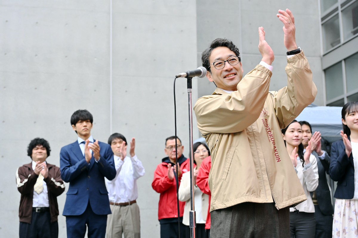 『御上先生』第4話　“是枝”吉岡里帆、隣徳学院に届いた怪文書の答えにたどり着く