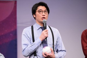 『R-1グランプリ2025』決勝進出者発表会見に出席したさや香・新山