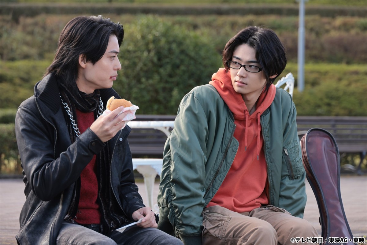 『ナンバーワン戦隊ゴジュウジャー』第1話に『ブンブンジャー』井内悠陽が登場　クワガタオージャーに変身「衝撃でした！」