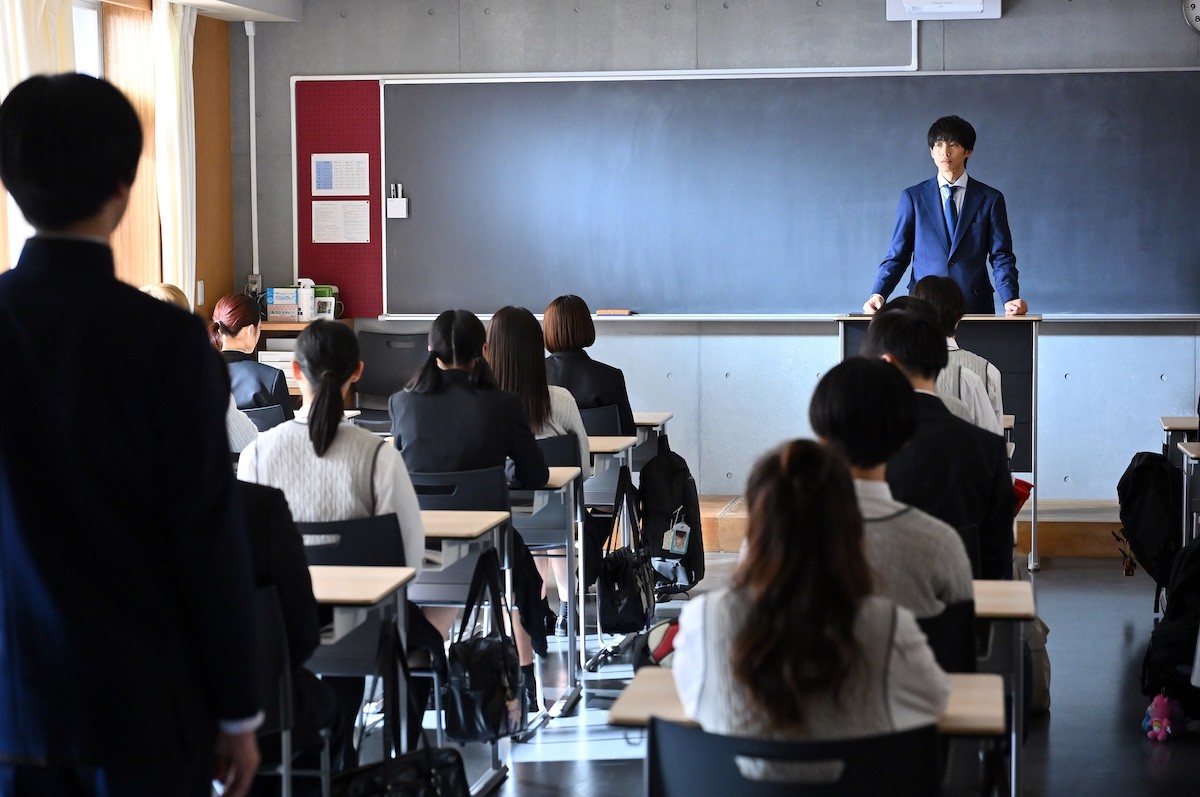 『御上先生』“御上”松坂桃李、意外な人物との接点が判明　ネット衝撃「流石に予想外」「超重要人物」