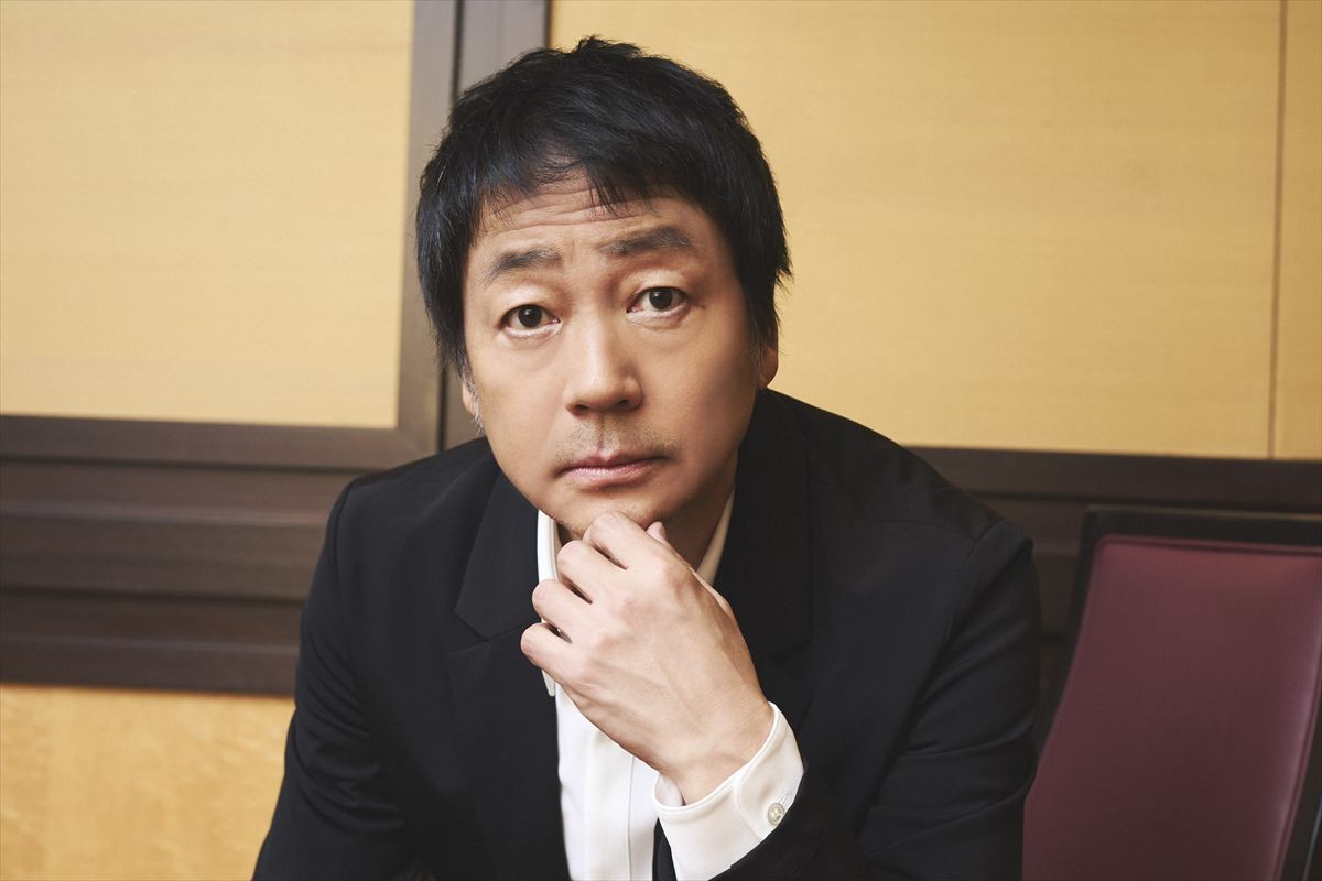 浅野忠信＆大森南朋、“お笑い将軍”を前に挑んだ全力コメディ　「光栄」も、「かなり悩みました」