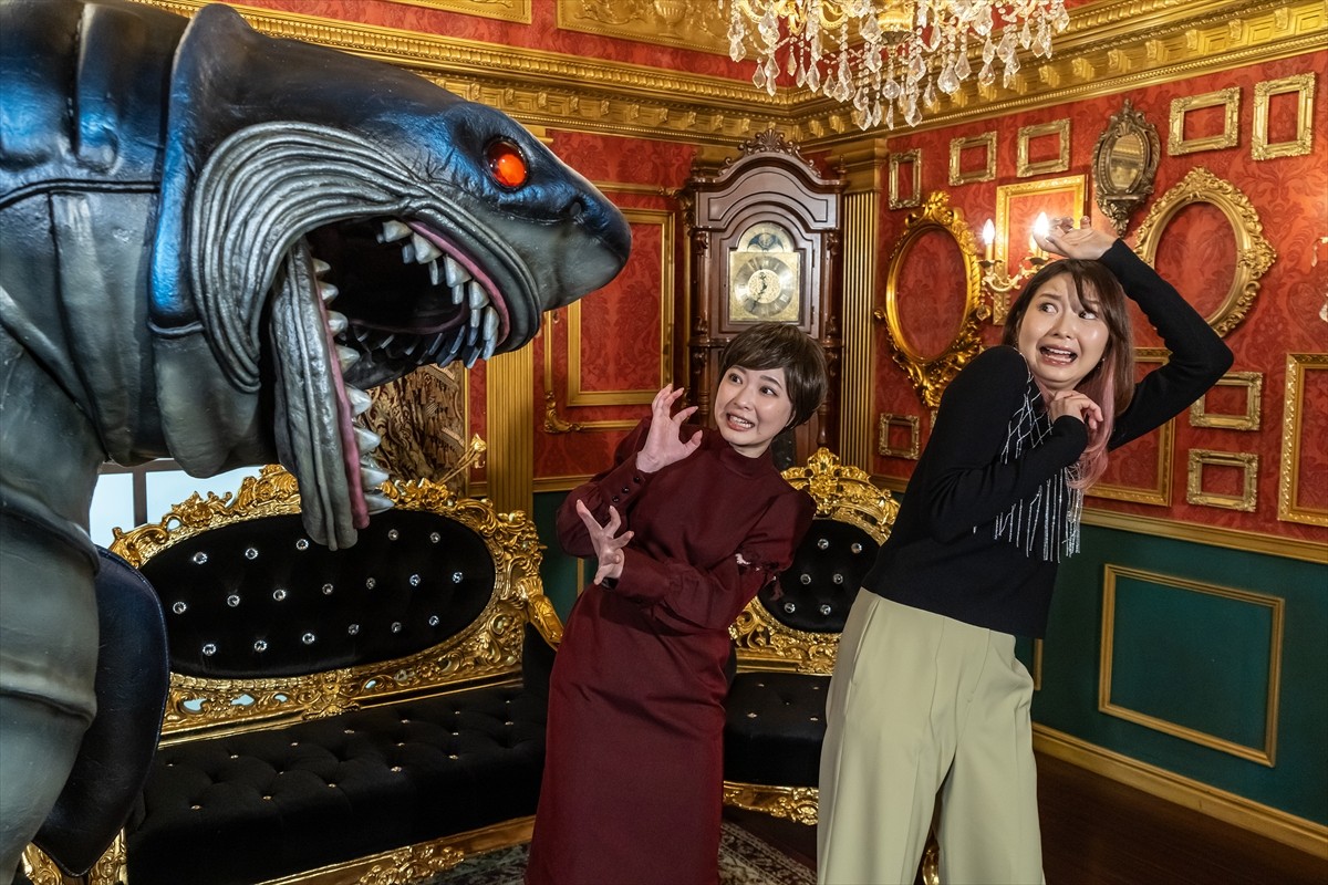 サメ映画史上最高傑作!?　映画『松島トモ子 サメ遊戯』公開決定！　ポスタービジュアル＆予告編解禁