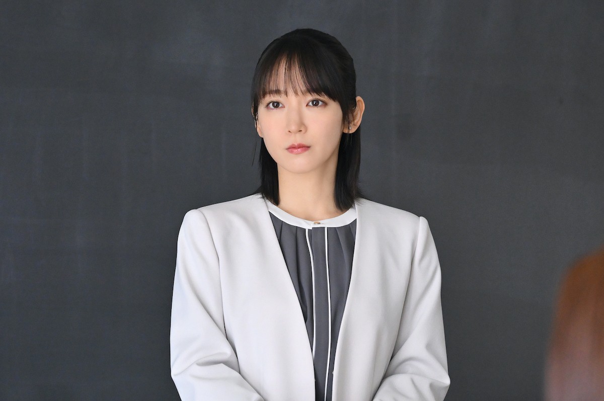 『御上先生』第3話　謎に満ちた“御上”松坂桃李の過去が明らかに