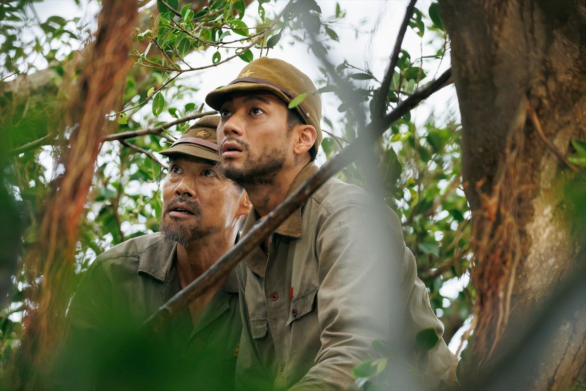 終戦を知らずに2年間生き抜いた日本兵がいた――堤 真一×山田裕貴Ｗ主演『木の上の軍隊』予告＆ポスター解禁