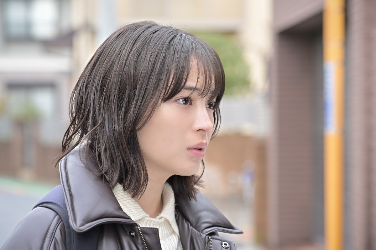 『クジャクのダンス、誰が見た？』第6話　“心麦”広瀬すず、歌を引き取ったという人物に会いに行く