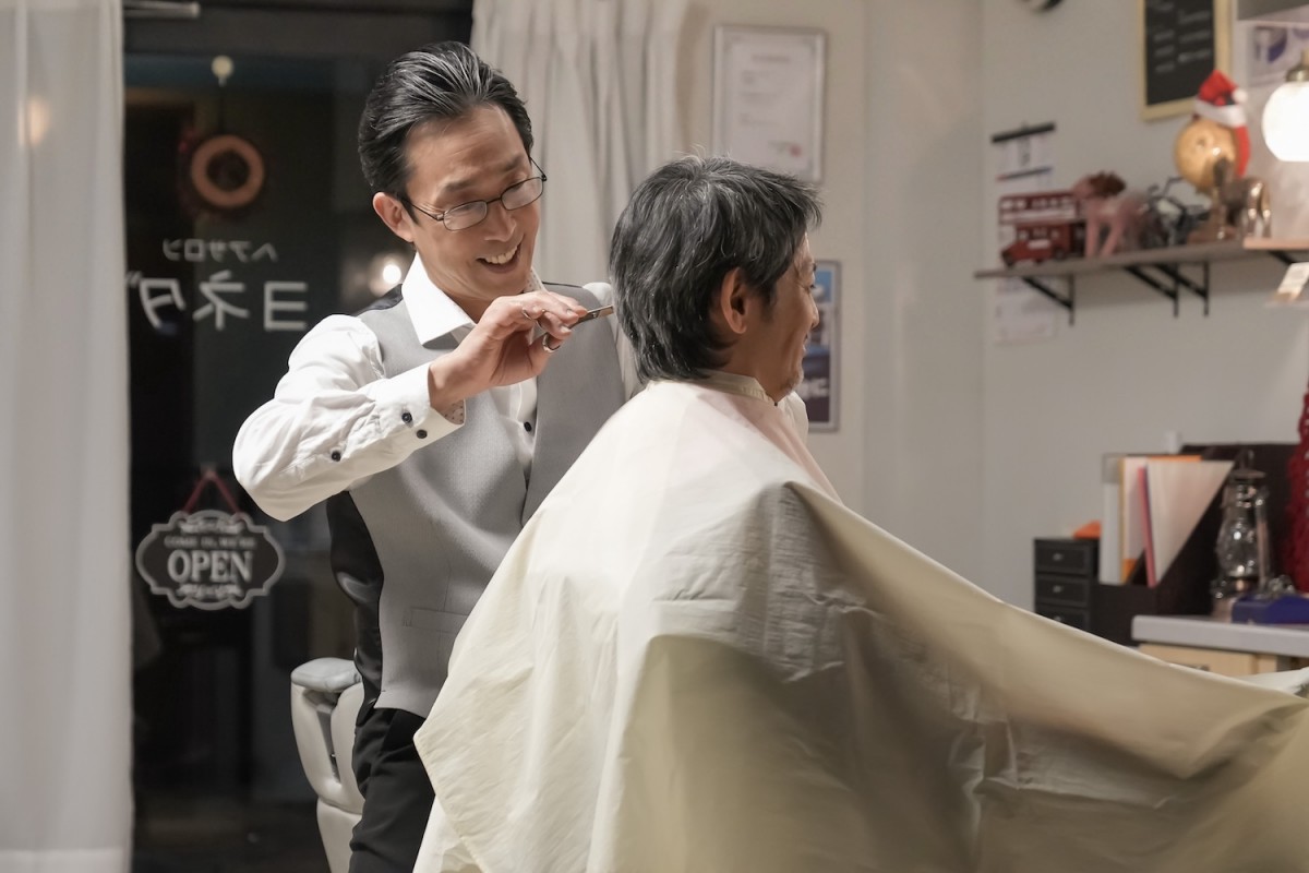 『おむすび』“ナベさん”緒形直人「世界中が俺の仕事場」ハツラツ笑顔に称賛続々「若返ってる」「本当に泣ける」