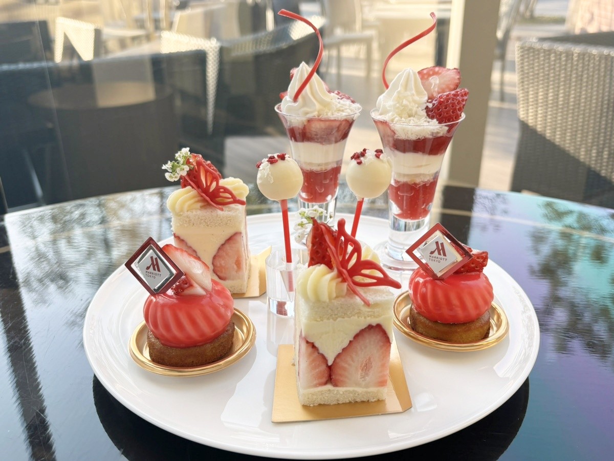 「HARUMEKU Afternoon Tea -Strawberry × WhiteChocolate-」