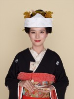 ドラマ『波うららかに、めおと日和』江端なつ美役の芳根京子