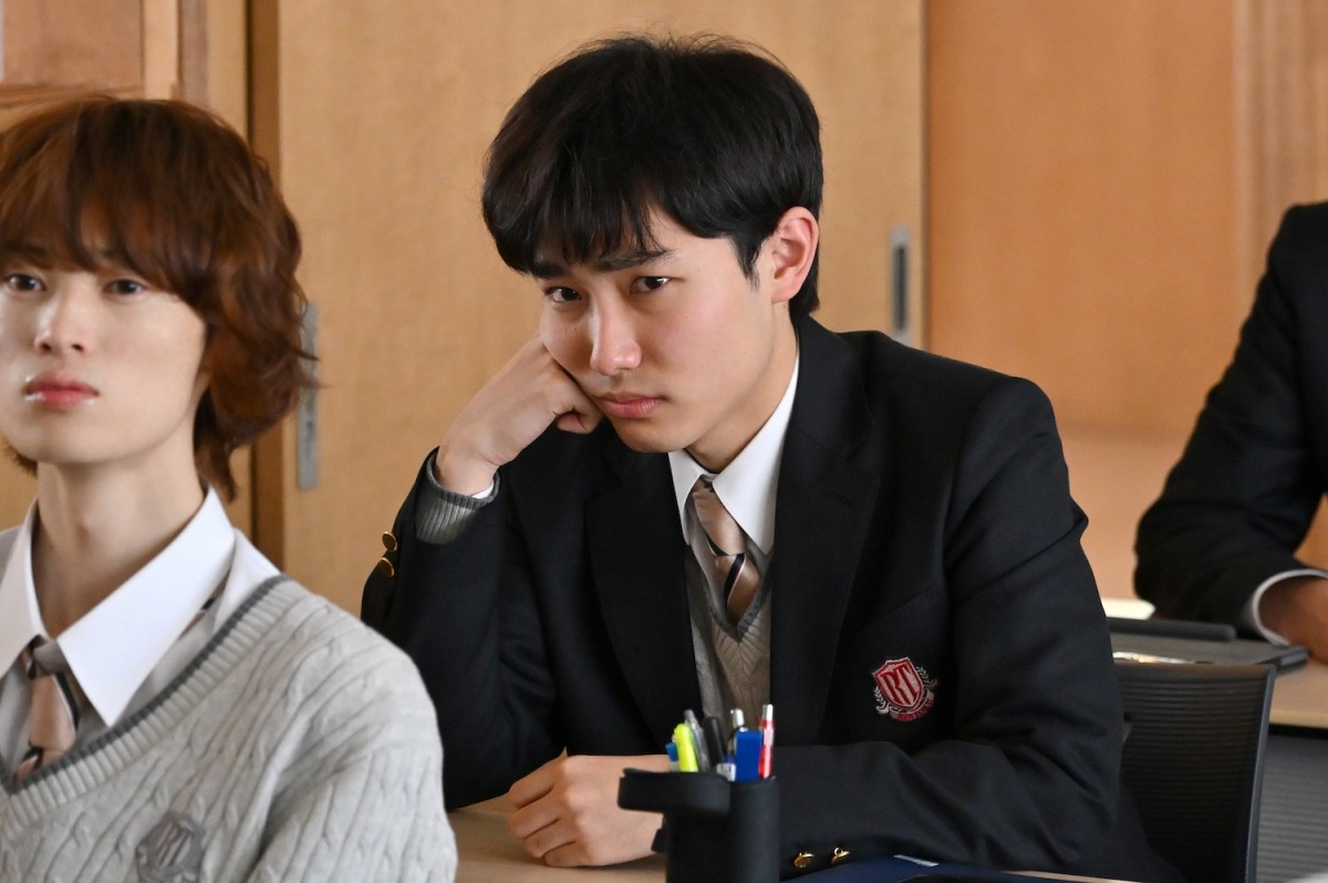 『御上先生』第7話　“御上”松坂桃李、“椎葉”吉柳咲良を心配する生徒たちに“ある問題”を提起