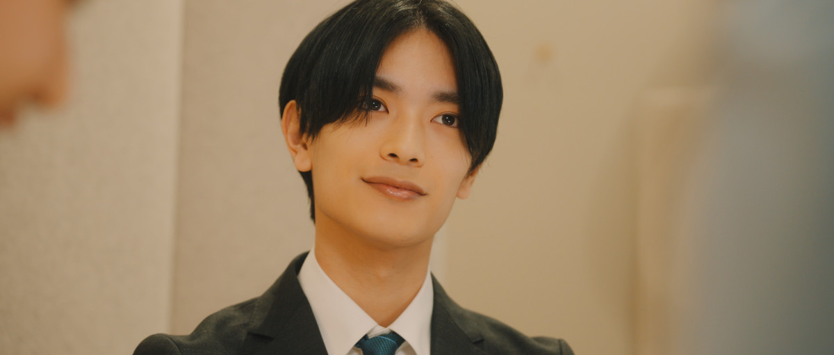 なにわ男子・高橋恭平がウェディングプランナーの後輩として働いていたら？――妄想を本人で完全ドラマ化！　『真夜中の社内恋愛』第2弾、4.18放送