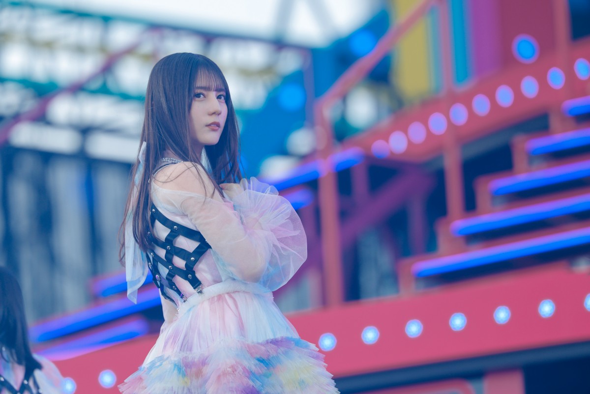日向坂46「6回目のひな誕祭」　全曲披露5時間のステージに　卒業メンバーもサプライズ登場