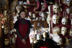 映画『岸辺露伴は動かない　懺悔室』場面写真