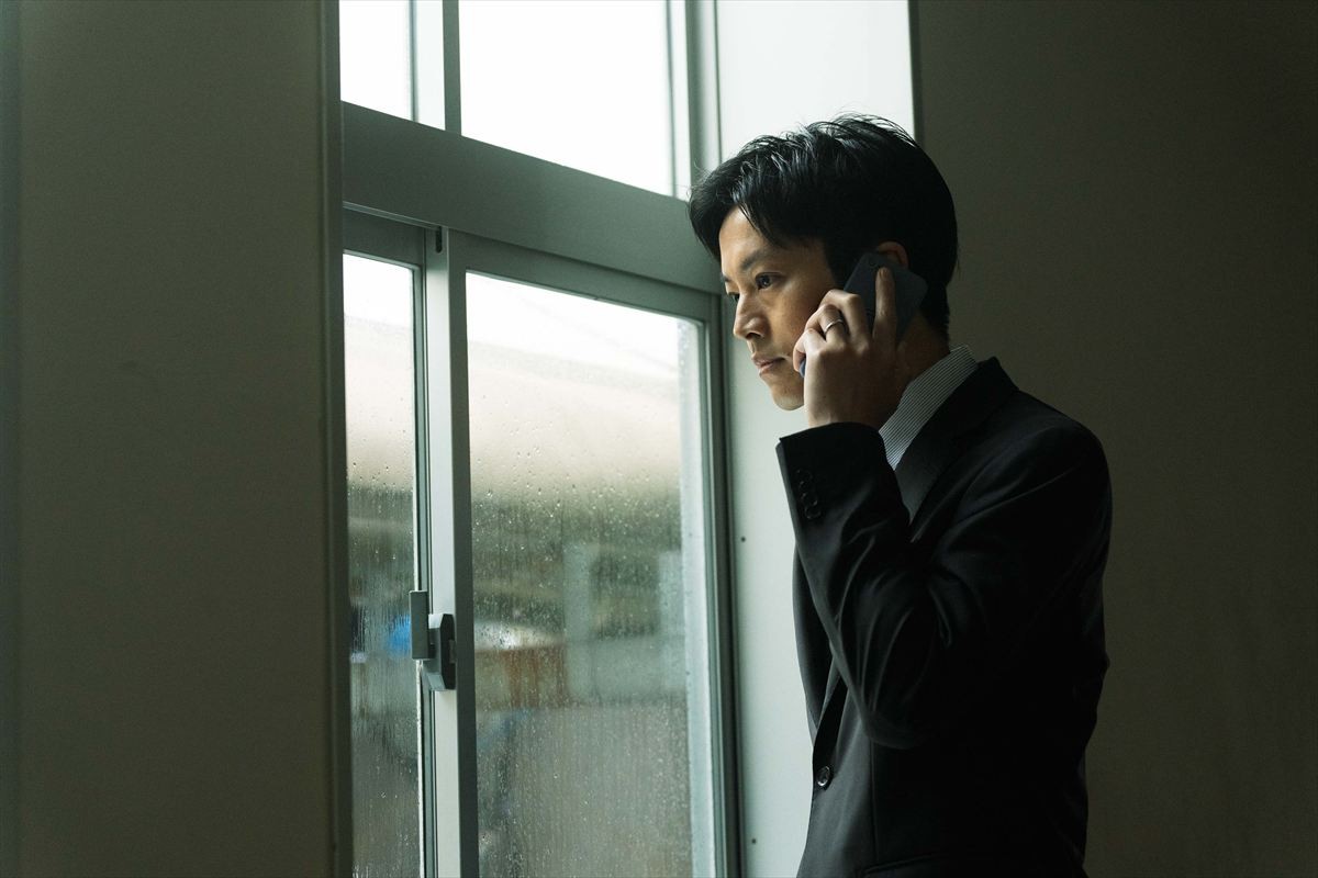 新型コロナが迫る緊迫の最前線――小栗旬主演『フロントライン』場面写真一挙解禁