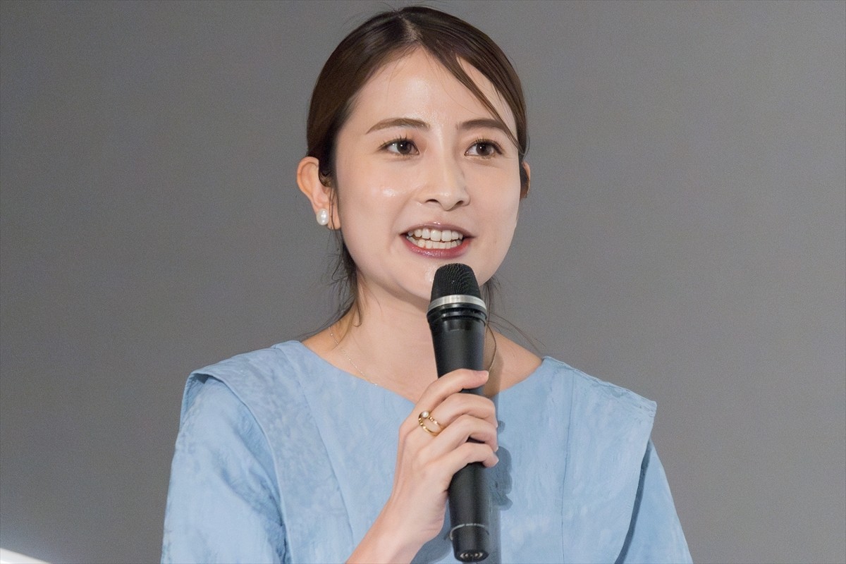 永野芽郁、阿部寛ら共演者からの“スクープ”に照れ「恥ずかしい、ちょっと」