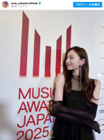 梅澤美波、凛とした黒ドレス姿で“音楽の力”を実感　※「梅澤美波」インスタグラム