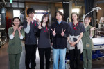 ドラマ『Dr.アシュラ』の収録現場を訪問し、松本若菜、佐野晶哉らと対面したimase