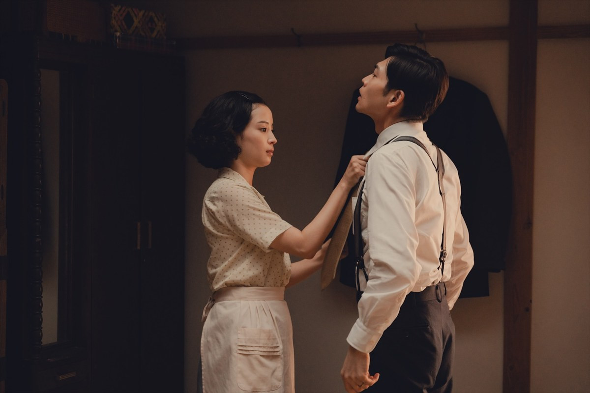 映画『遠い山なみの光』場面写真