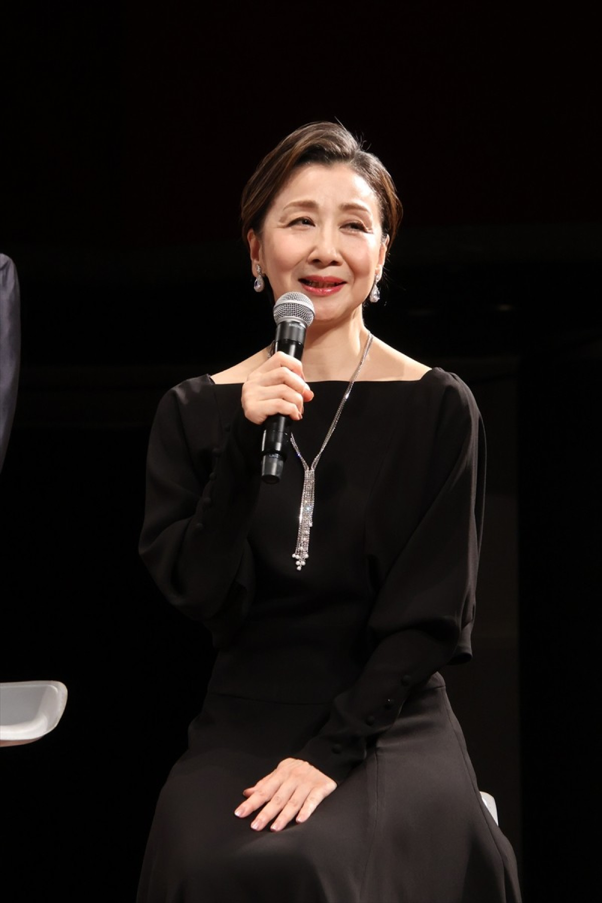 柚希礼音＆愛希れいか「人生のすべてを懸けて挑んでいきたい」　ミュージカル『マタ・ハリ』制作発表会見に登場