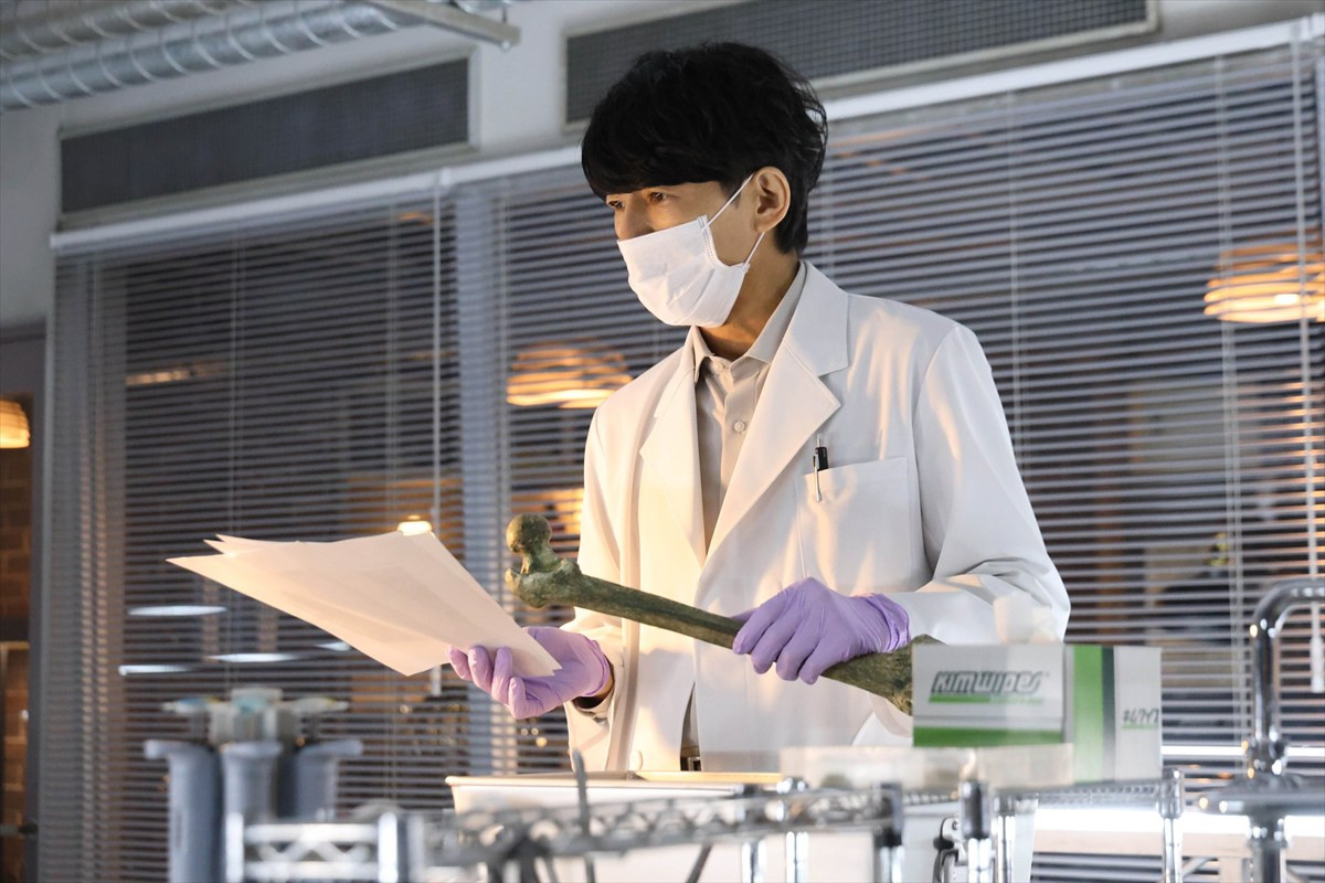 藤木直人×白石麻衣×松雪泰子がそろい踏み！　『最後の鑑定人』ポスタービジュアル解禁