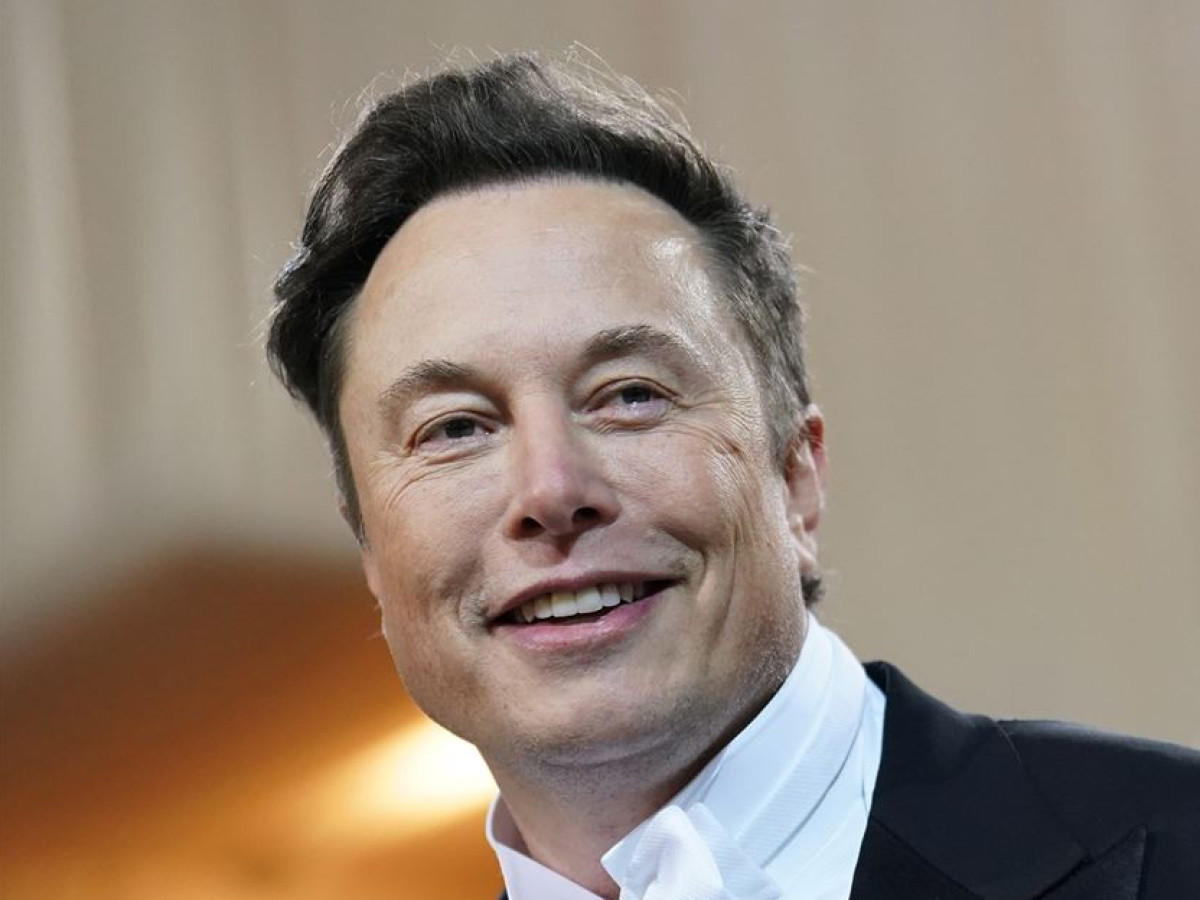 イーロン・マスクがホワイトハウスで薬物乱用!?　トランプ大統領は「本当にわからない」