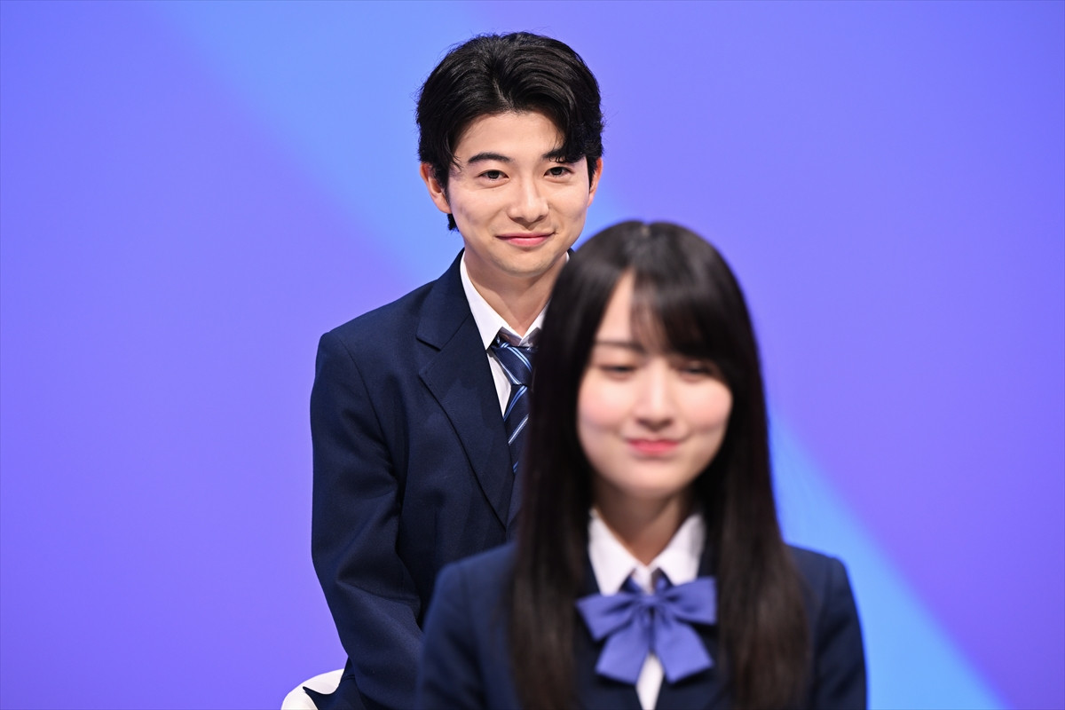 乃木坂46・賀喜遥⾹＆筒井あやめ、制服姿で登場　W主演ドラマで青春を感じる