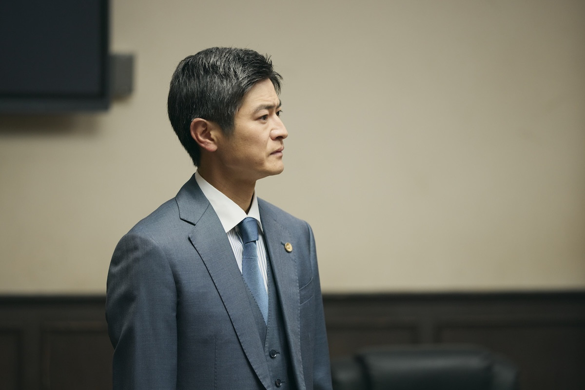 『イグナイト』第10話　“宇崎”間宮祥太朗の母を原告にバス会社を訴える