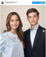 デンマーク王室、双子のヴィンセント王子＆ヨセフィーヌ王女の新ポートレートを公開　※「デンマーク王室」インスタグラム