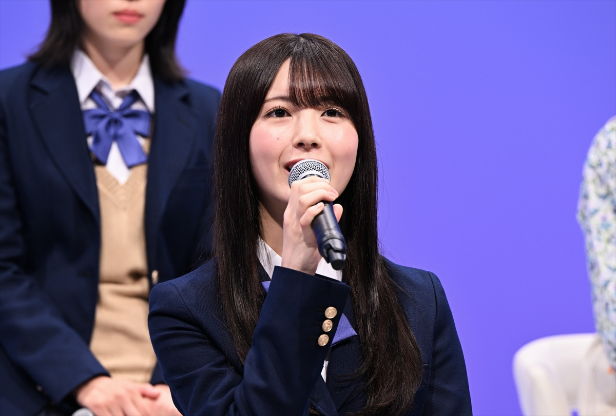 乃木坂46・賀喜遥⾹＆筒井あやめ、制服姿で登場　W主演ドラマで青春を感じる